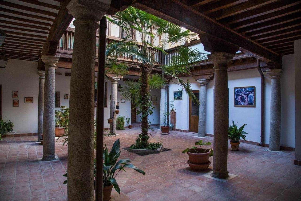 La Casa De Los Infantes By Toledo Ap Exterior foto